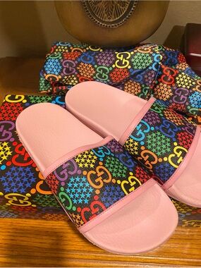 Gucci Pink Slides with Multicolor GG Motif